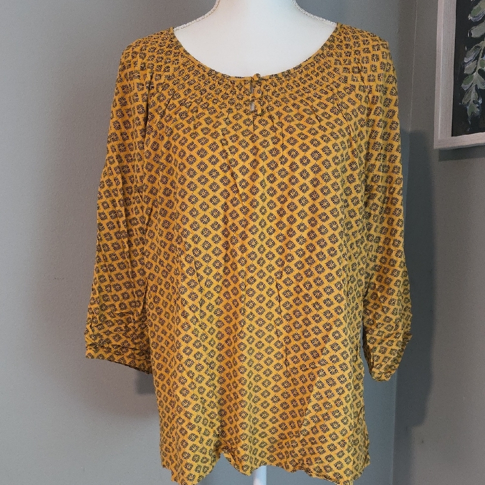 Christopher & Banks Golden Yellow 3/4 Sleeve Relaxed Blouse Size Large